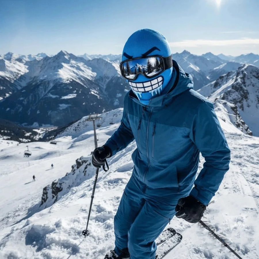 Blå skidmask på skidåkare