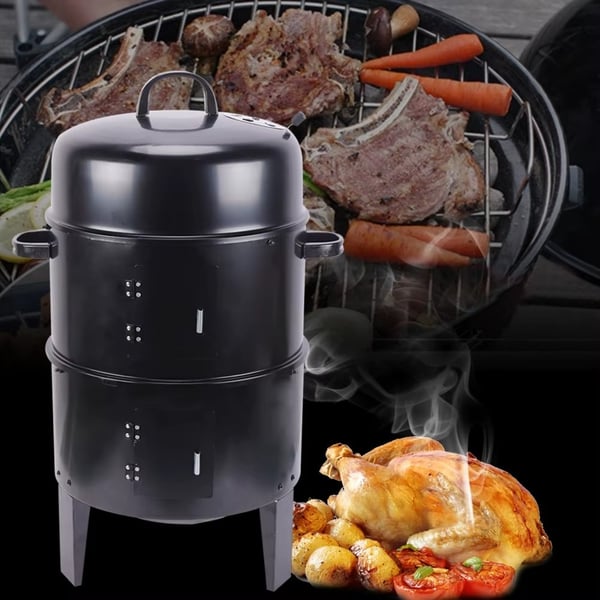 BBQ-grill och smoker i två våningar, helbild